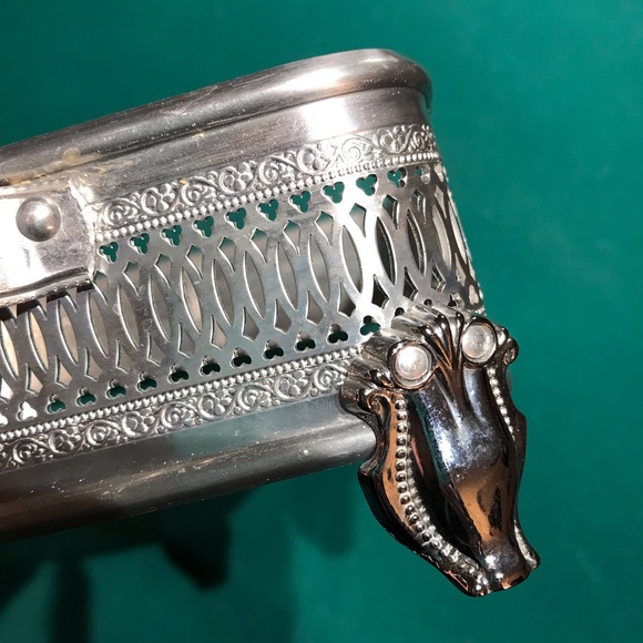 Silver Footed Tray for a glass casserole dish - Picture 2 of 8